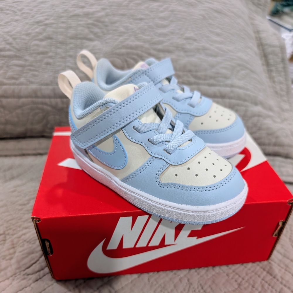 Nike Court Borough Low Toddler Girls Sneakers. Size 7